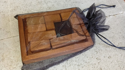 IMHOTEP : Casse-tête en bois (jusqu’à 3 niveaux de difficulté)