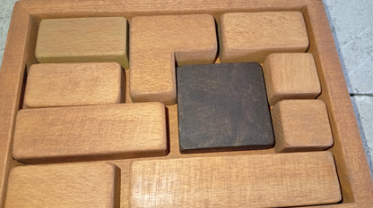 IMHOTEP : Casse-tête en bois (jusqu’à 3 niveaux de difficulté)